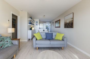 Cottesloe Azura Apartment - Accommodation Guide 0