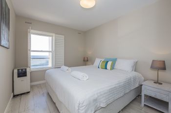 Cottesloe Azura Apartment - Accommodation Guide 2