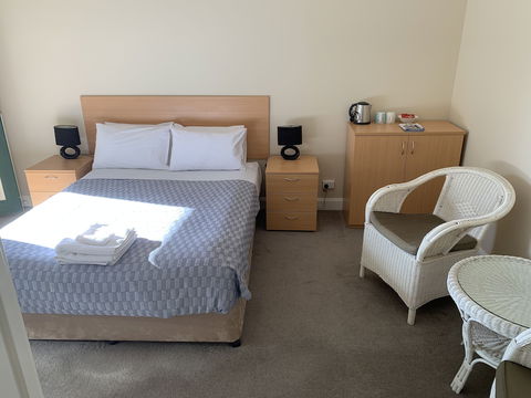 Settlers Hotel York - Accommodation Asia 4