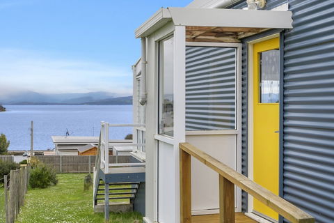 Blue Cottage Bruny Island - Accommodation Guide 0
