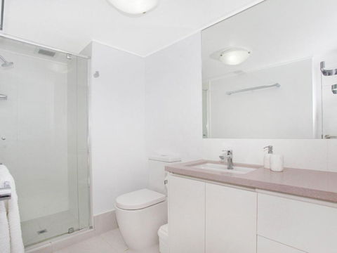 Beachport 14 Newly Renovated 2 Bedroom Apt On Parkyn Parade With Aircon - Accommodation Asia 3