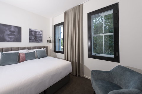 R Hotel Geelong - Accommodation Guide 4