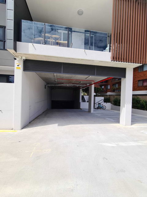 Modern 2 BR With Private Pool & Garden - Accommodation Guide 0