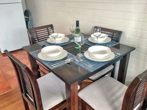 Home Near Shops & Beach - Accommodation Guide 3