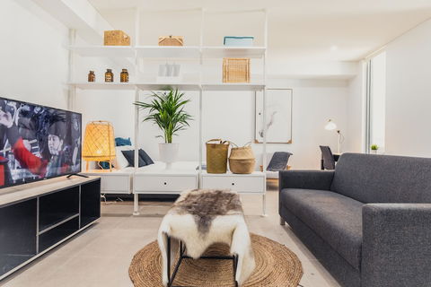 Mascot Apartment - Accommodation Guide 3