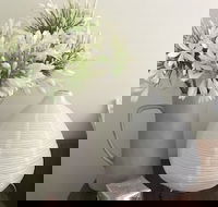 Beautiful Cottage Ocean Views Amazing Gardens 12 Minute Walk to Beach