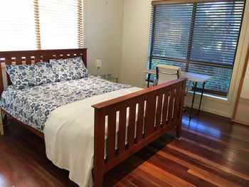 Bawley Retreat - Accommodation Guide 2