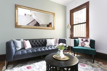 Spacious 3 Bedroom Minutes To CBD - Accommodation Asia 5