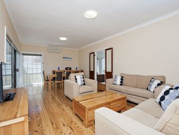  Accommodation Asia