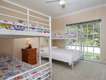Longboard 11 Boulder Bay Road - Accommodation Asia 6