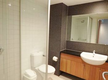 Southbank Apartments Gallery Towers - Accommodation Asia 5
