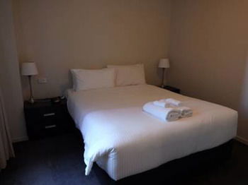 Southbank Apartments Gallery Towers - Accommodation Asia 3