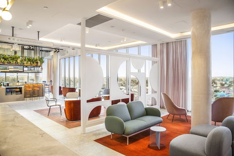 Holiday Inn Werribee, An IHG Hotel - Accommodation Asia 4