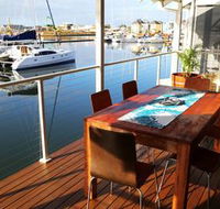 Waters Edge - Accommodation Asia