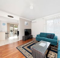 Seaclusion 2 2 Margaret Street - Accommodation Asia