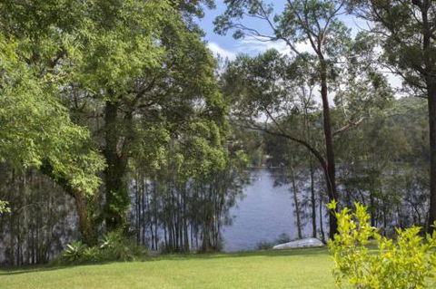 LAKEVIEW - Accommodation Guide 3