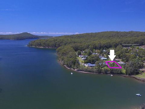 LAKEVIEW - Accommodation Guide 0
