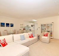 Nicholli Bay Parklands Unit 32 2 Gowrie Avenue - Accommodation Asia