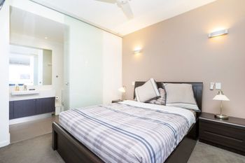 Executive Studio Inner City Apartment - Accommodation Guide 4