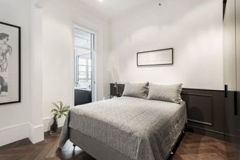 Stunning City Apartment H350 - Accommodation Asia 3