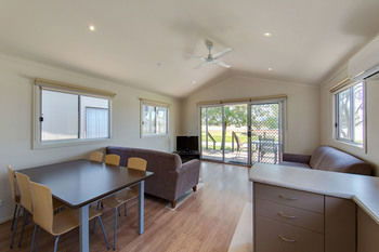 Boathaven Holiday Park - Accommodation Asia 3