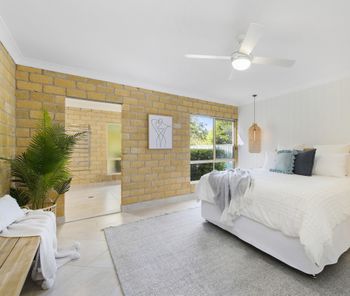 BEACHSIDE HIDEAWAY BONNY HILLS - Accommodation Asia 1
