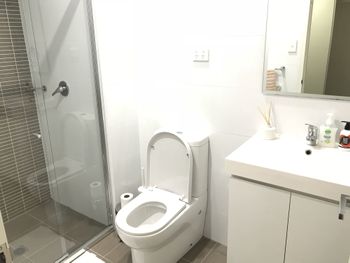 Chic & Cosy Apartment Near Airport & CBD - Accommodation Guide 6