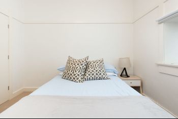 Bondi Beach Waterfront - Accommodation Guide 4