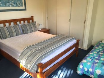 Redrocks Retreat - Accommodation Asia 5