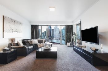 Heart Of Theatre District Pool & Gym - Accommodation Asia 0
