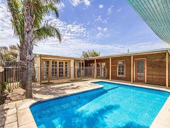 Hidden Oasis - Accommodation Asia 0