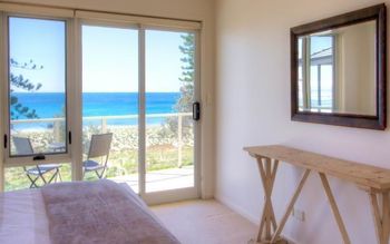 Noraville NSW Accommodation Asia