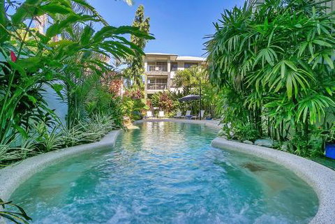 Sea Point On Trinity Beach - Accommodation China 0