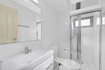 Peninsula 22 - Accommodation Guide 1