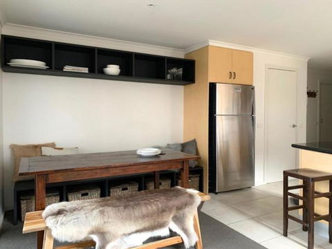 Reindeer 6 - Accommodation Guide 6