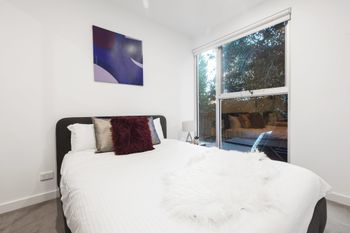 Iris Apartments By Ready Set Host - Accommodation Guide 5