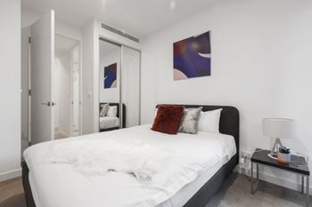 Iris Apartments By Ready Set Host - Accommodation Guide 1