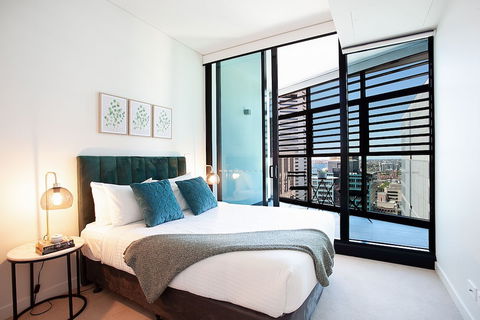City High - Accommodation Asia 6