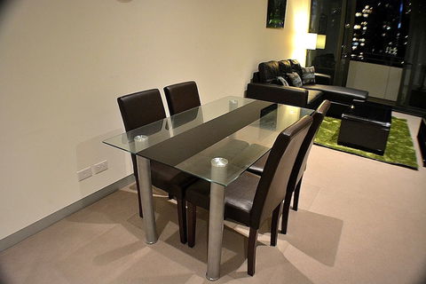 Royal Stays Apartments Southbank - Accommodation Guide 1