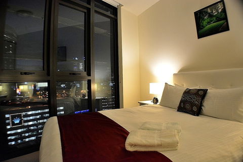 Royal Stays Apartments Southbank - Accommodation Guide 0