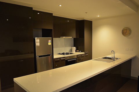 Royal Stays Apartments Southbank - Accommodation Guide 5
