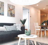 St.Tropez Apartment - Accommodation Guide