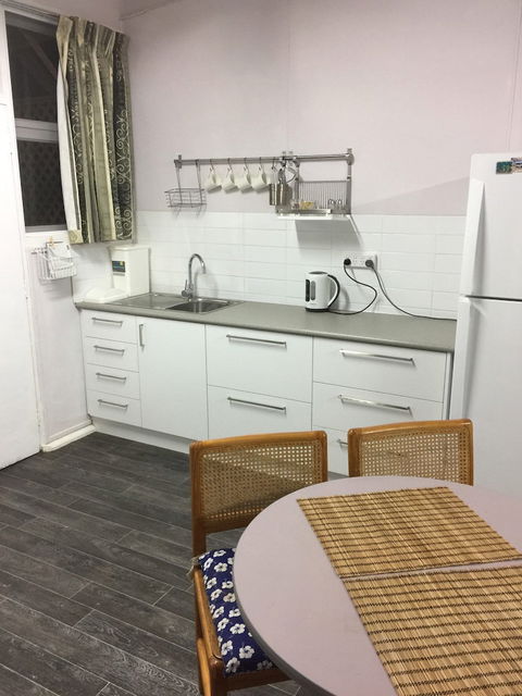 Getaway Villas Unit 38 10 - Accommodation Guide 2