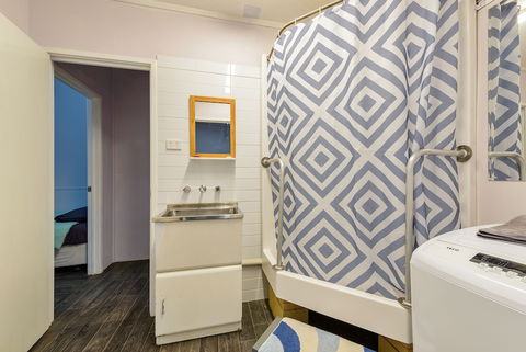 Getaway Villas Unit 38 10 - Accommodation Guide 4