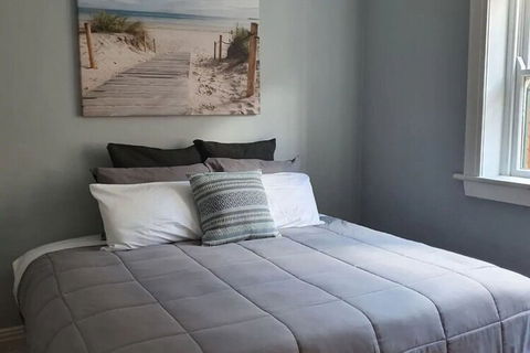 Incredible Location 2 Bedroom Bondi Beach Apartment - Accommodation Guide 7