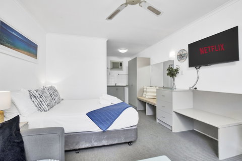 Bayscape Studio Glenelg - Accommodation China 4