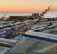 Sea Breeze Luxury Holiday Apartment Accommodation - Accommodation Asia