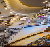 Nightcap at Carlyle Hotel - Accommodation Asia