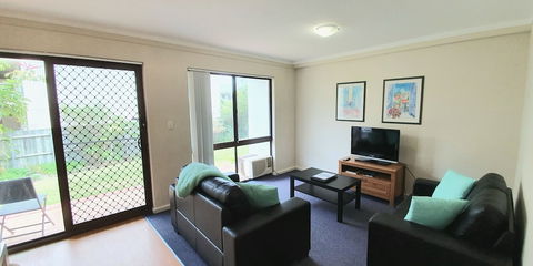 West Beach Lagoon 202 - Quiet & Ground Floor - Accommodation Asia 6