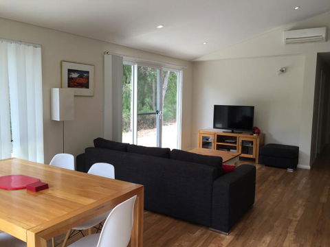 17 By The Sea - Dunsborough - Accommodation Asia 5
